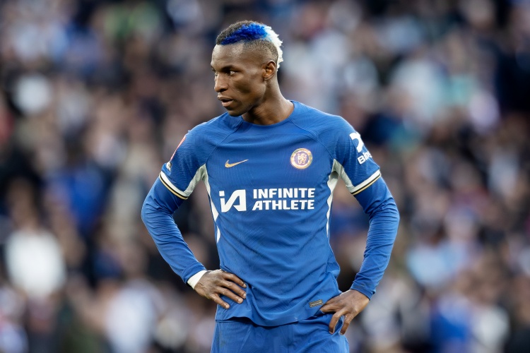 云体育入口-早报：补时点杀！曼联艰难首胜