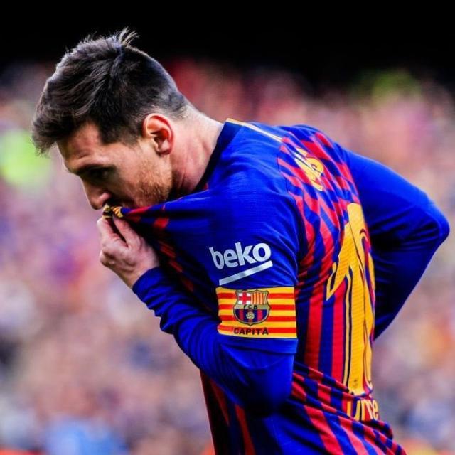 云开体育-巴萨将给梅西报价，但不保证8月31日前能注册