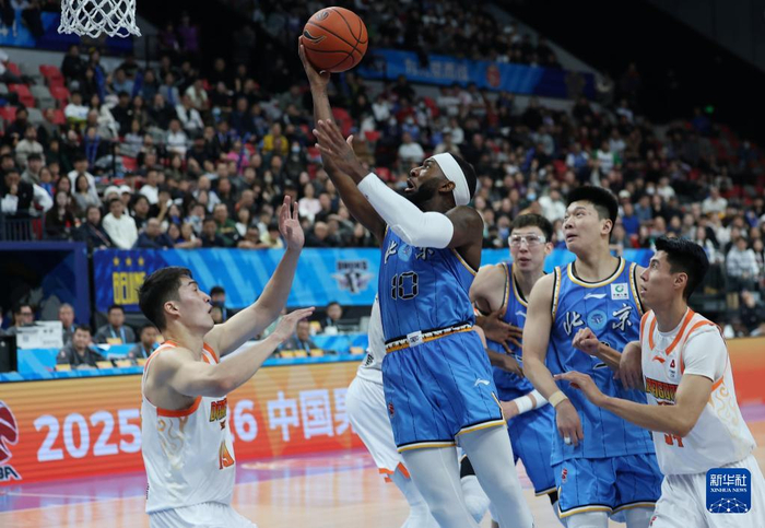 CBA常规赛：北京北汽胜江苏肯帝亚|男子篮球|张晨|篮球职业联赛|江苏肯帝亚队|北京北汽队_新浪体育_新浪新闻