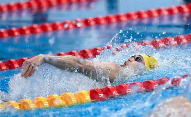 1627361282608014830.jpg 开云app-受胃病困扰憾失奖牌 徐嘉余赛后哽咽落泪难掩失落