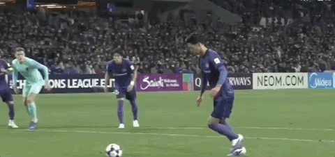 开云网页-广岛1-0柔佛总比分2-3遭淘汰,木下康介点射破门,阿里瓦斯中柱