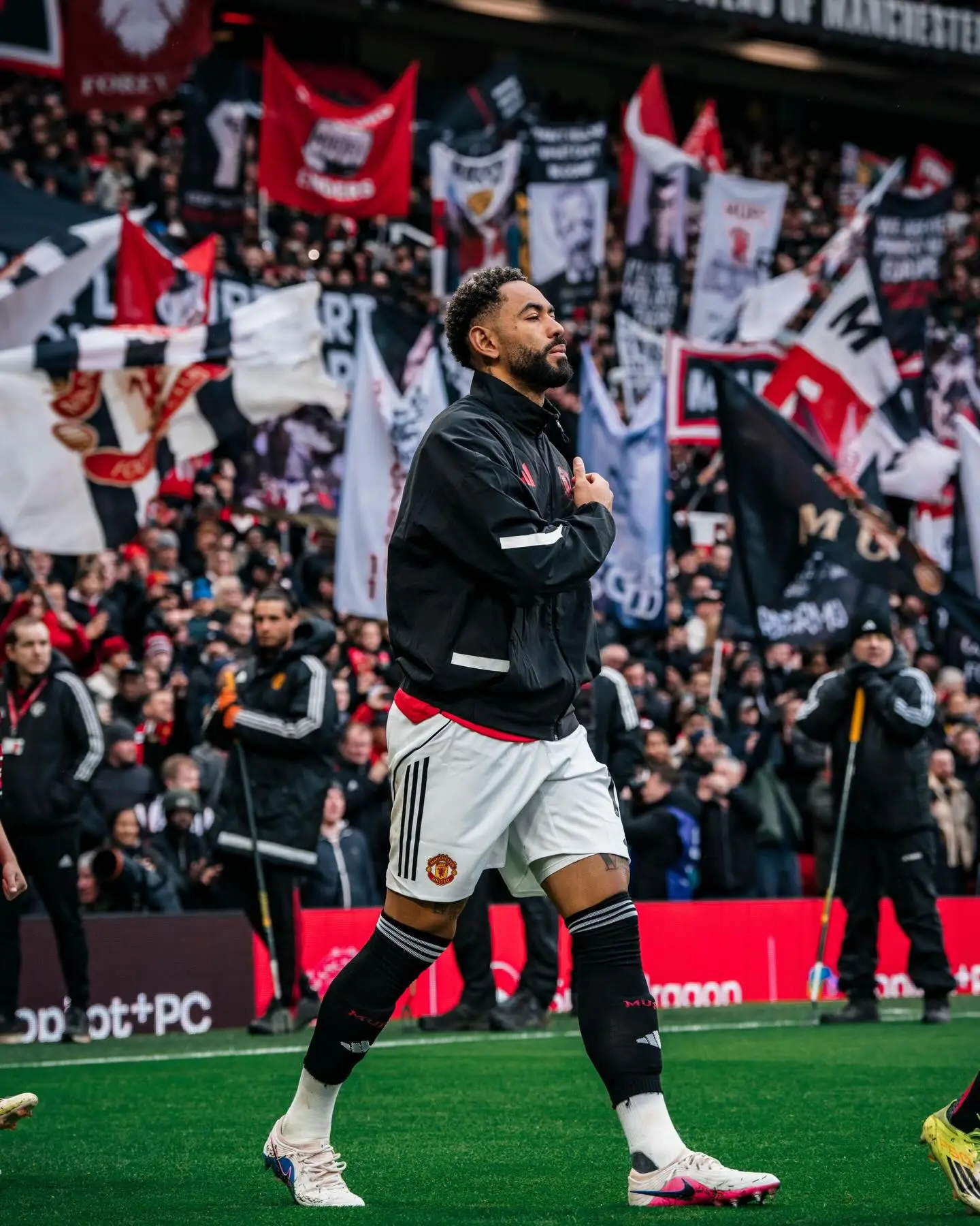 开云网页-打入一球,库尼亚赛后社媒:酷毙了,美丽的周日