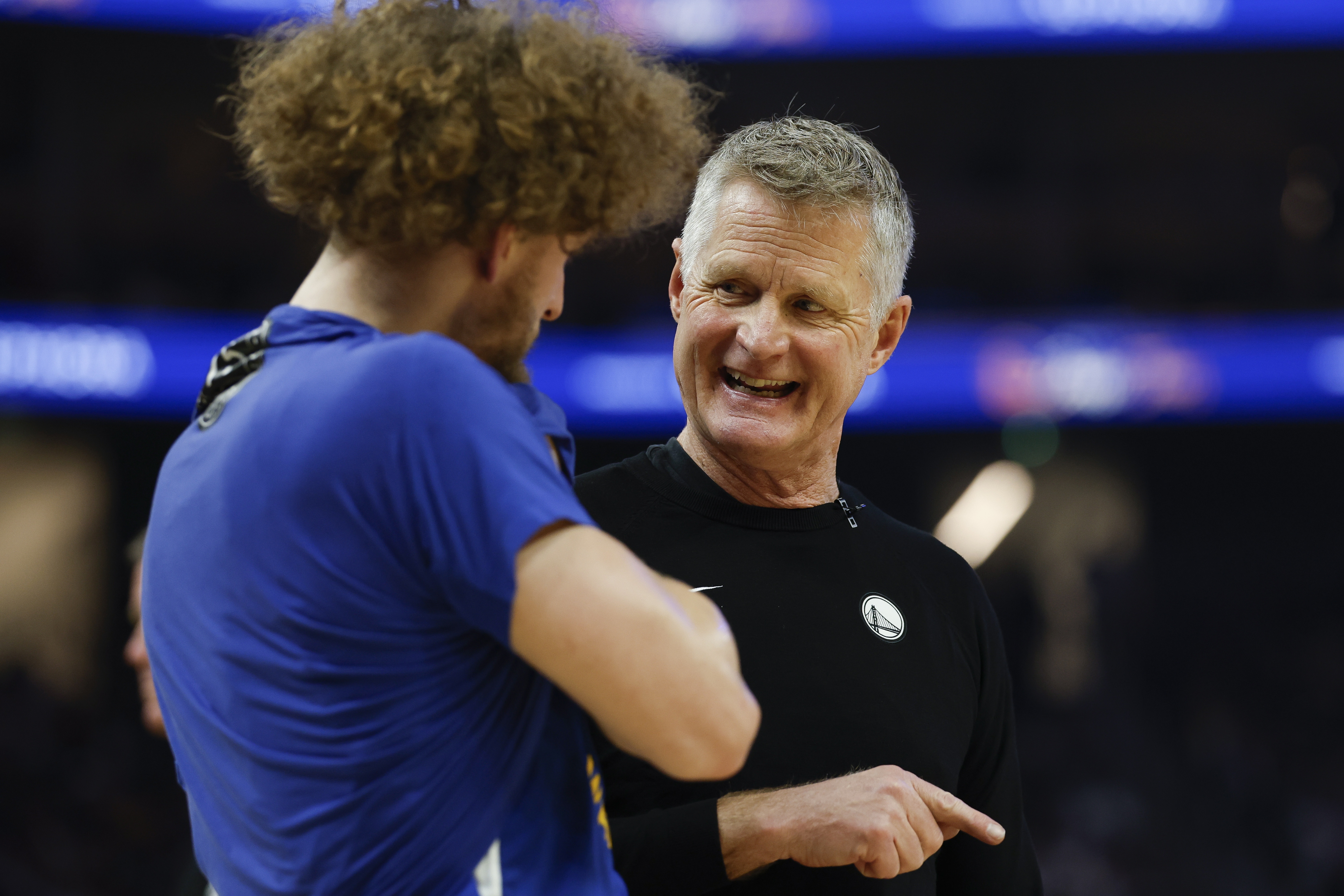 5连败对上11连败!ESPN明日胜率预测:勇士69.7%占优 奇才为30.3%